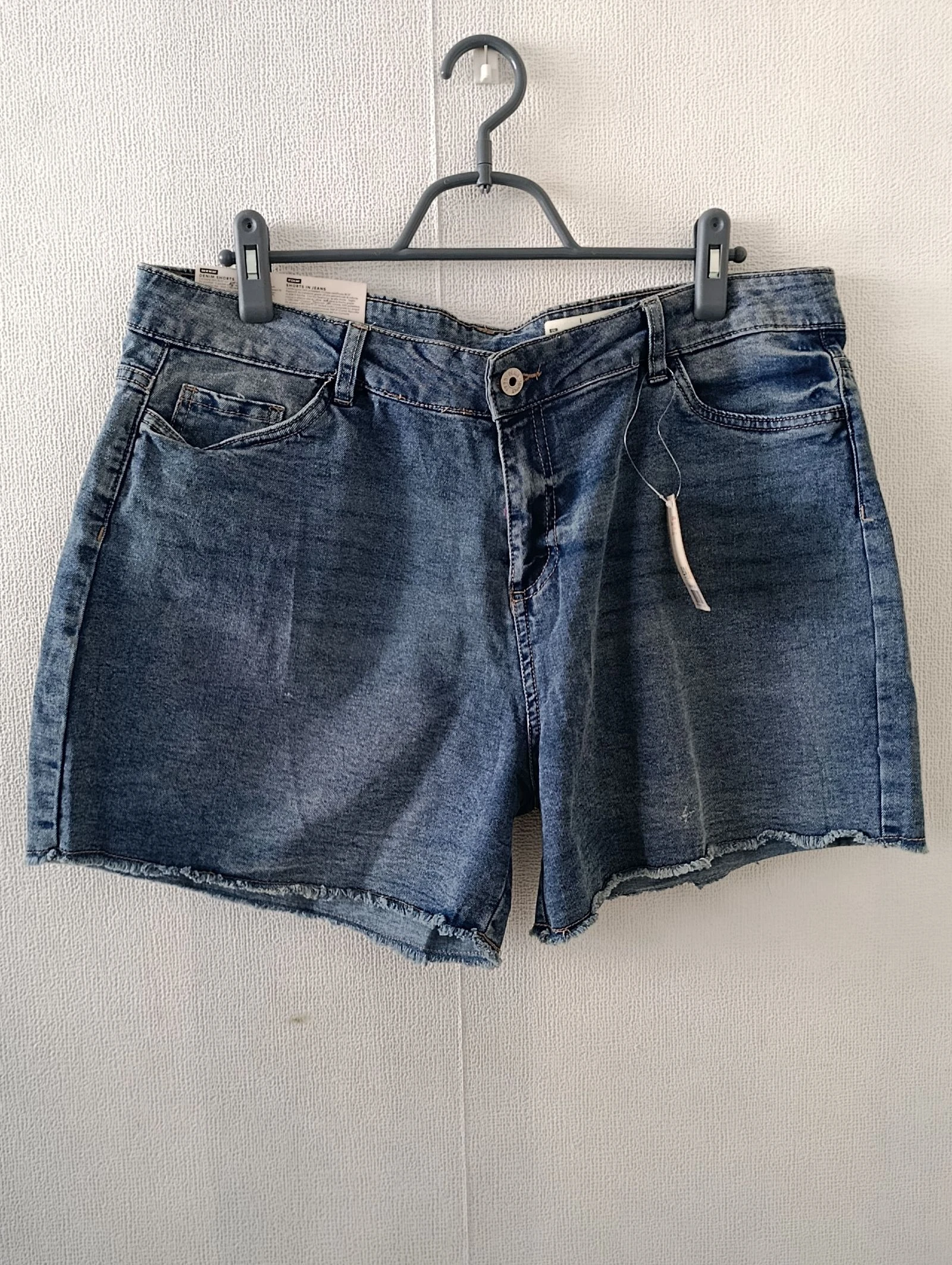 Short femme 46
